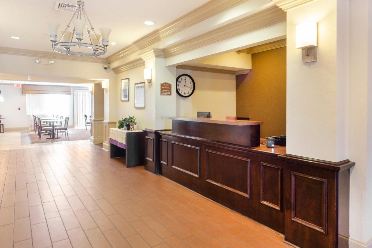 Ramada By Wyndham Jackson Ms Exterior foto