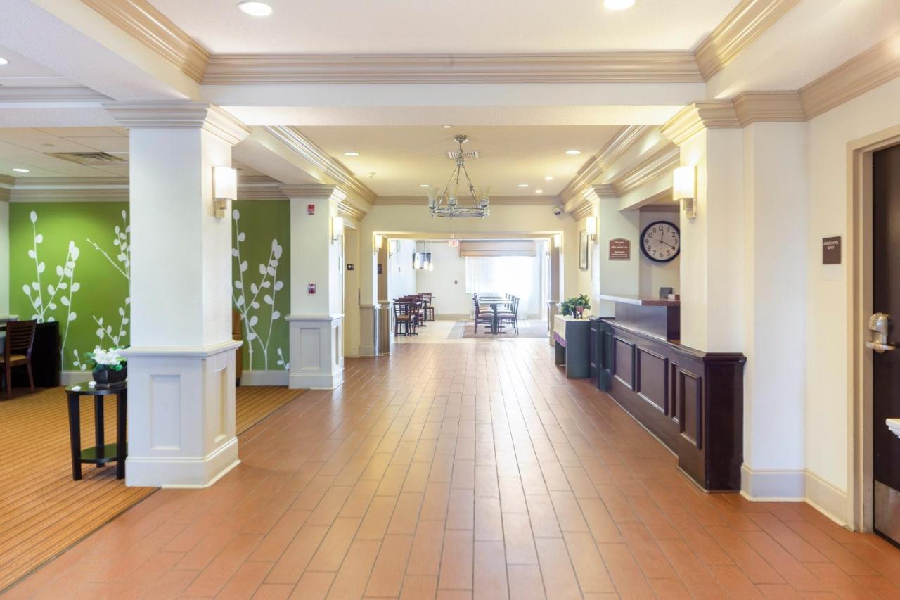 Ramada By Wyndham Jackson Ms Exterior foto